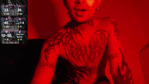 david guzman i model independenthelp me with a thumbs up online show from February 14, 2025, 7:49 am