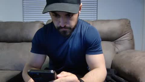 Snapshot of vampz888 chatting on December 1, 2025, 12:37 am HUNG LATINO 888 bigcock fit athletic latino online show from December 1, 2025, 12:37 am