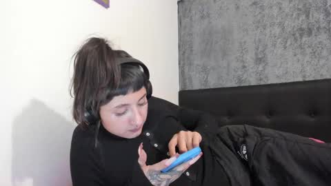 Babi Alu online show from March 4, 2025, 7:41 am