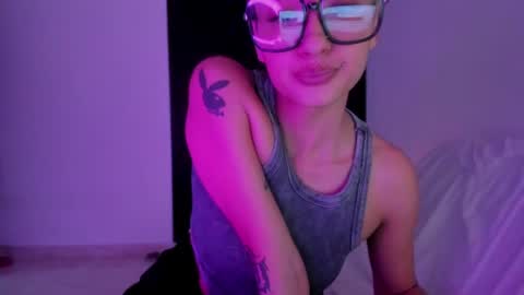Snapshot of vandalovee chatting on June 16, 2026, 10:34 pm Babi Alu online show from June 16, 2026, 10:34 pm