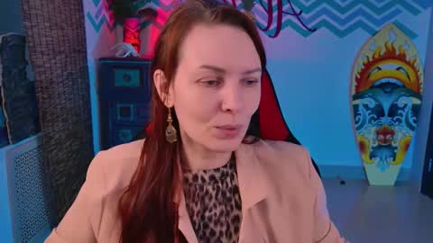 Vanda online show from November 9, 2025, 7:50 am