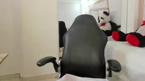 Vanel Lope online show from May 16, 2026, 12:40 am