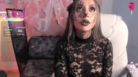 Snapshot of vanelope_evans_ chatting on October 31, 2025, 12:50 pm vanelope_evans_ online show from October 31, 2025, 12:50 pm