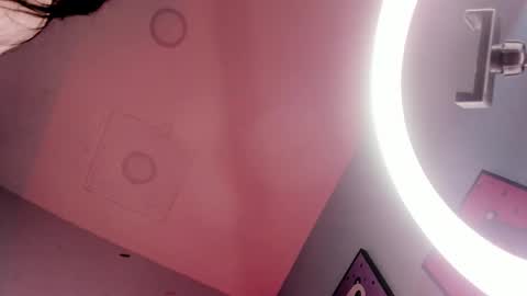 Snapshot of vanelope_evans_ chatting on February 3, 2026, 2:22 pm vanelope_evans_ online show from February 3, 2026, 2:22 pm