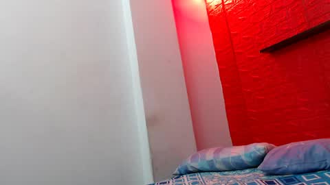 Snapshot of vanesalatina18 chatting on May 6, 2026, 2:55 pm VANESA online show from May 6, 2026, 2:55 pm