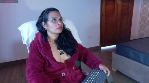 Vanessa online show from February 22, 2026, 7:23 pm