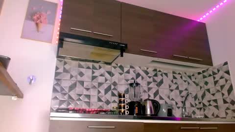 Snapshot of vanessa_brett chatting on February 20, 2025, 9:22 am VANESSA BRETT online show from February 20, 2025, 9:22 am