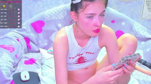 Snapshot of vanessa_florence chatting on December 12, 2024, 4:04 am RUSSIAN BARBIE BABE online show from December 12, 2024, 4:04 am