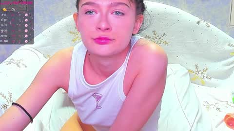 Snapshot of vanessa_florence chatting on December 13, 2024, 1:26 am RUSSIAN BARBIE BABE online show from December 13, 2024, 1:26 am