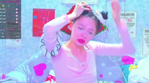 Snapshot of vanessa_florence chatting on January 17, 2025, 1:04 am RUSSIAN BARBIE BABE online show from January 17, 2025, 1:04 am
