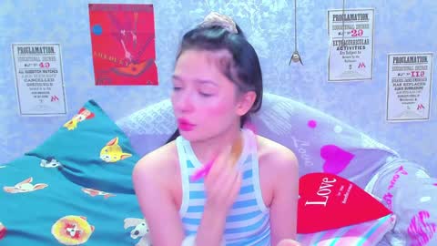 Snapshot of vanessa_florence chatting on January 29, 2025, 12:43 am RUSSIAN BARBIE BABE online show from January 29, 2025, 12:43 am