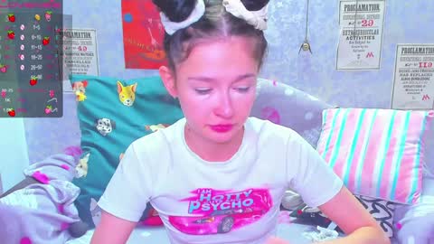 Snapshot of vanessa_florence chatting on February 2, 2025, 1:45 am RUSSIAN BARBIE BABE online show from February 2, 2025, 1:45 am