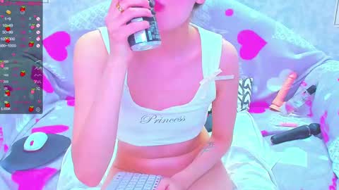 Snapshot of vanessa_florence chatting on February 19, 2025, 4:34 am RUSSIAN BARBIE BABE online show from February 19, 2025, 4:34 am