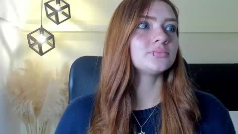 vanessa_foxyy online show from May 27, 2026, 3:09 pm
