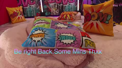  Vanessa  online show from May 17, 2026, 4:36 pm