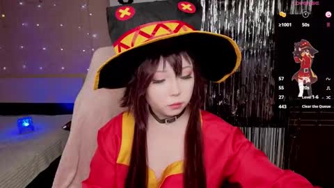 vanessaamixx online show from November 3, 2025, 11:00 am