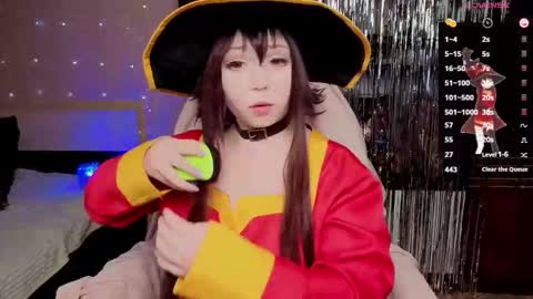 vanessaamixx online show from November 21, 2025, 10:36 am