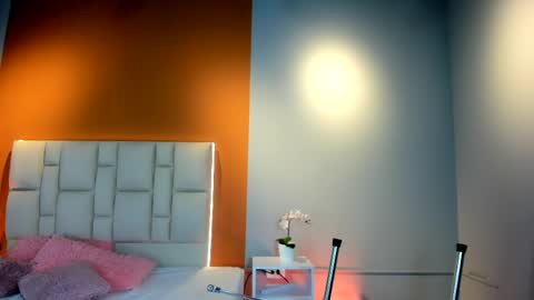 Snapshot of vanessaford_ chatting on May 9, 2026, 11:59 am Vanessa Ford online show from May 9, 2026, 11:59 am
