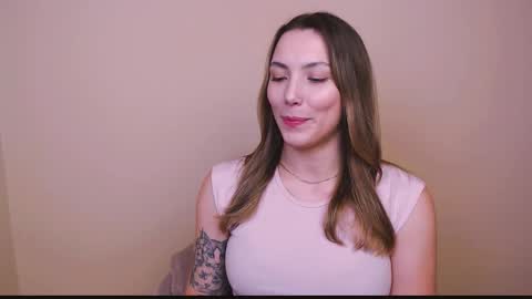 Snapshot of vanessakim_ chatting on February 7, 2025, 12:53 am Vanessa online show from February 7, 2025, 12:53 am