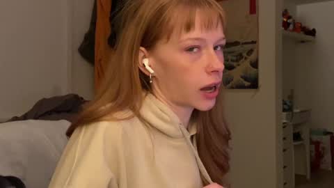 Vanessa  online show from December 4, 2024, 5:38 am