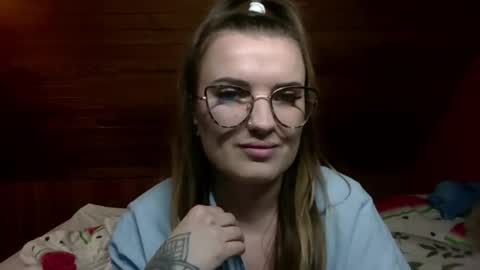 Snapshot of vanessaseduce chatting on December 17, 2025, 7:31 pm Vanessa online show from December 17, 2025, 7:31 pm