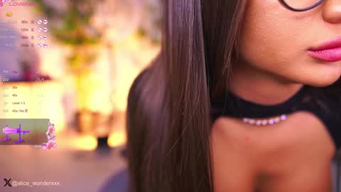 Snapshot of vanessasimon chatting on January 26, 2025, 9:29 am Vanessa Simon online show from January 26, 2025, 9:29 am