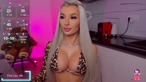 Snapshot of vanessavanne chatting on January 17, 2026, 3:28 pm Vanessa online show from January 17, 2026, 3:28 pm