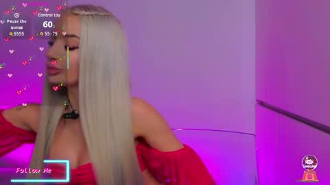 Snapshot of vanessavanne chatting on February 14, 2026, 4:26 pm Vanessa online show from February 14, 2026, 4:26 pm