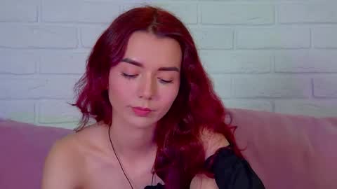 VanessaVienne online show from May 22, 2026, 4:34 pm