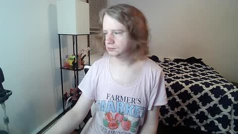 vanfairy526 online show from March 26, 2026, 9:48 am