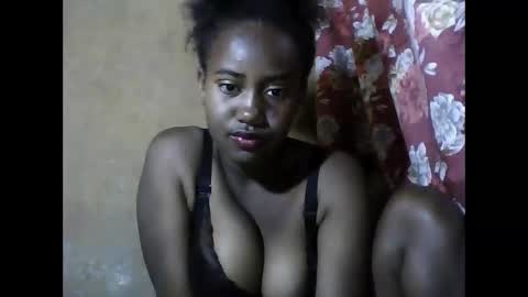 Snapshot of vaniah321 chatting on December 16, 2024, 6:53 am vaniah321 online show from December 16, 2024, 6:53 am