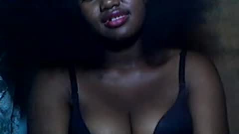 Snapshot of vaniah321 chatting on January 15, 2025, 7:59 am vaniah321 online show from January 15, 2025, 7:59 am