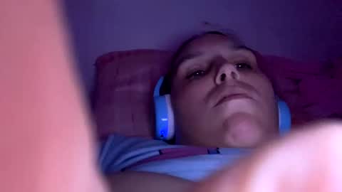 Vanilla Good online show from November 24, 2025, 1:05 am