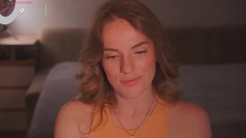 Snapshot of vanille_mystery chatting on December 21, 2025, 7:54 pm Sophie online show from December 21, 2025, 7:54 pm