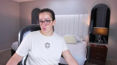 Karine online show from October 14, 2025, 11:33 am