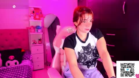 Snapshot of vannessa_shy chatting on February 26, 2026, 5:56 pm Vanesa online show from February 26, 2026, 5:56 pm
