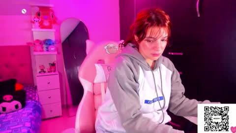 Snapshot of vannessa_shy chatting on March 4, 2026, 5:30 pm Vanesa online show from March 4, 2026, 5:30 pm