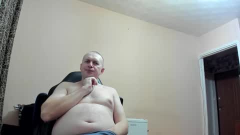 vano_822 online show from November 12, 2025, 7:03 pm