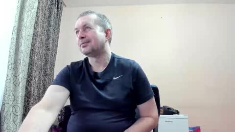 vano_822 online show from December 22, 2025, 9:06 am