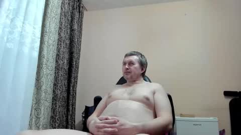 vano_822 online show from March 15, 2026, 4:35 pm