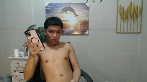 Snapshot of vanxxx2005 chatting on December 14, 2024, 7:46 pm vanxxx2005 online show from December 14, 2024, 7:46 pm