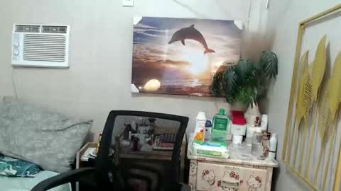 Snapshot of vanxxx2005 chatting on February 28, 2025, 7:15 am vanxxx2005 online show from February 28, 2025, 7:15 am