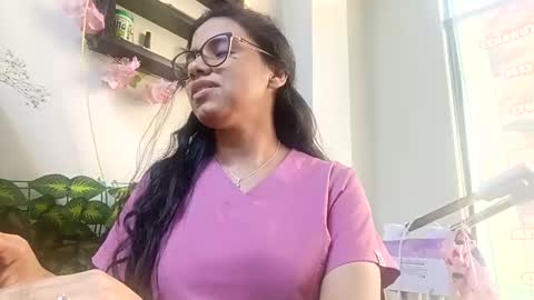 Snapshot of vanyxxxx chatting on November 19, 2025, 9:48 pm vanyxxxx online show from November 19, 2025, 9:48 pm