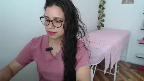 Snapshot of vanyxxxx chatting on February 20, 2026, 8:20 pm vanyxxxx online show from February 20, 2026, 8:20 pm