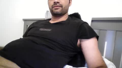 Snapshot of varghese28 chatting on November 24, 2025, 10:37 am kerala mallu boy online show from November 24, 2025, 10:37 am