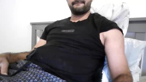 Snapshot of varghese28 chatting on December 1, 2025, 9:47 am kerala mallu boy online show from December 1, 2025, 9:47 am