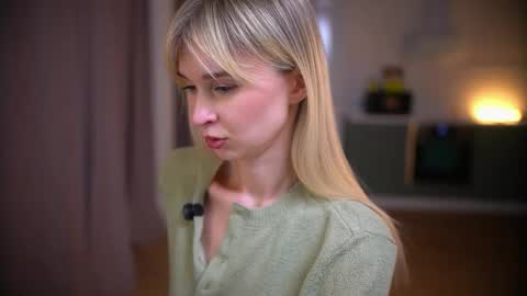 Heeeeey Im Hanna the art of tease  online show from December 18, 2025, 5:19 pm