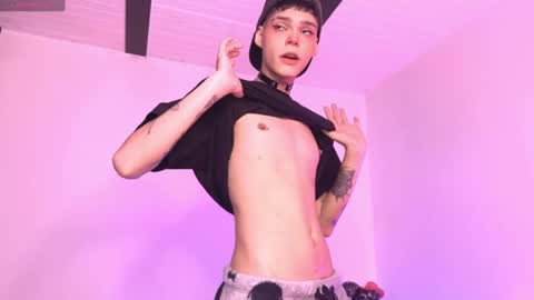 Snapshot of varya_ferreira chatting on March 4, 2025, 6:58 am  Varya Ferreira - independent model  online show from March 4, 2025, 6:58 am