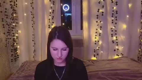 Snapshot of varymalk chatting on December 17, 2025, 5:08 pm varymalk online show from December 17, 2025, 5:08 pm