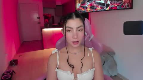 vaura222 online show from January 14, 2026, 3:23 am